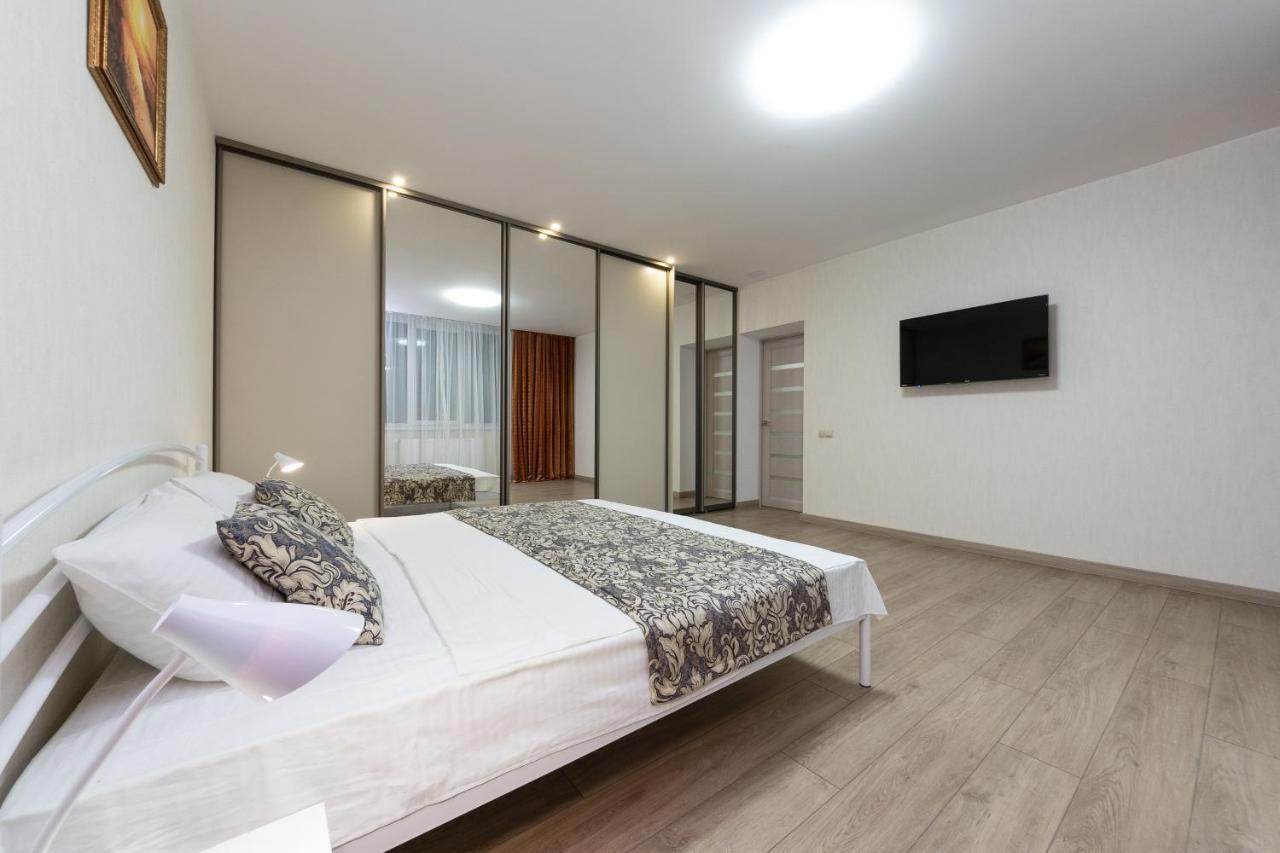 Apartments Riviera,20 Минут От Центра Kiev Eksteriør bilde