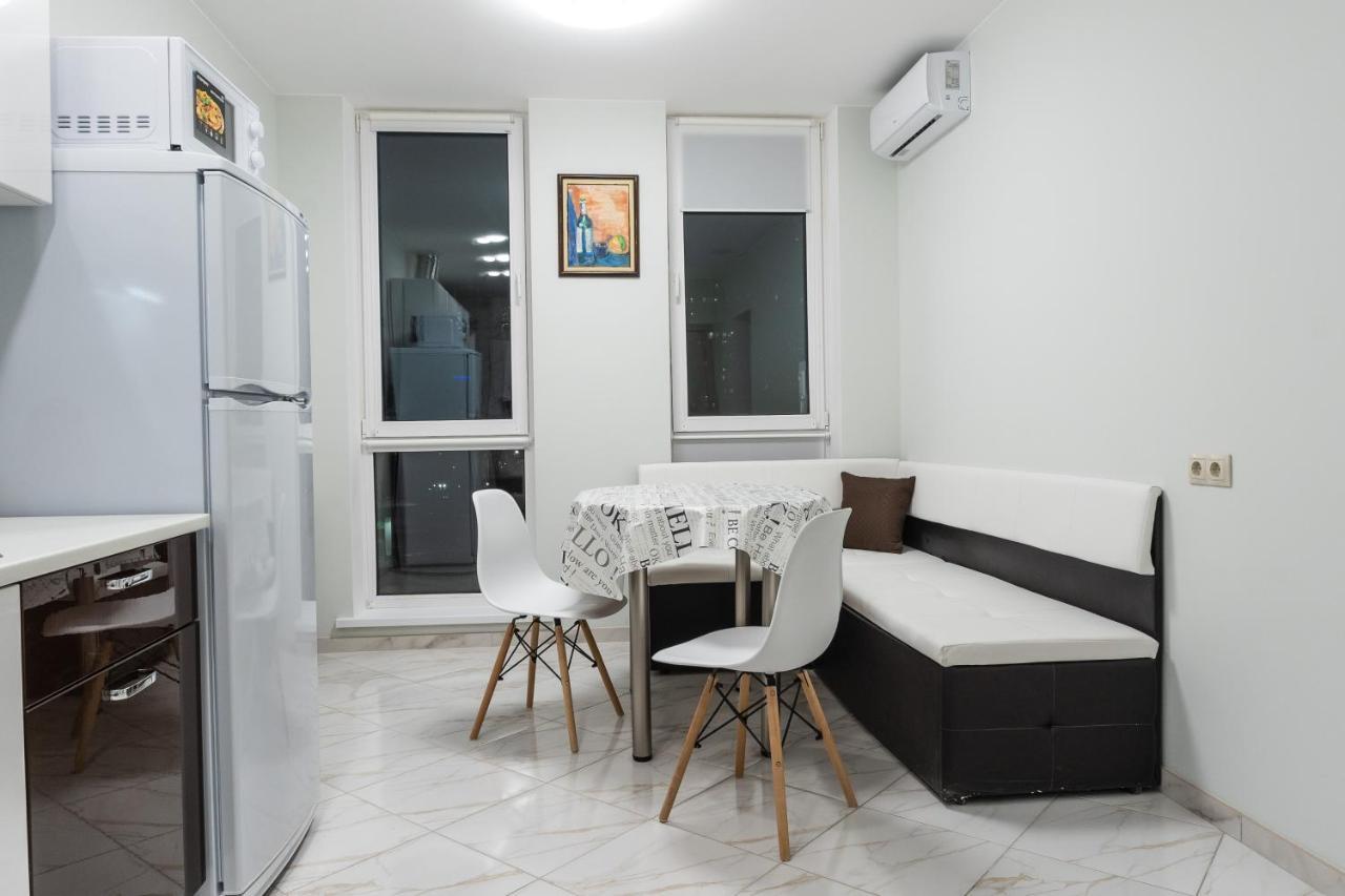 Apartments Riviera,20 Минут От Центра Kiev Eksteriør bilde