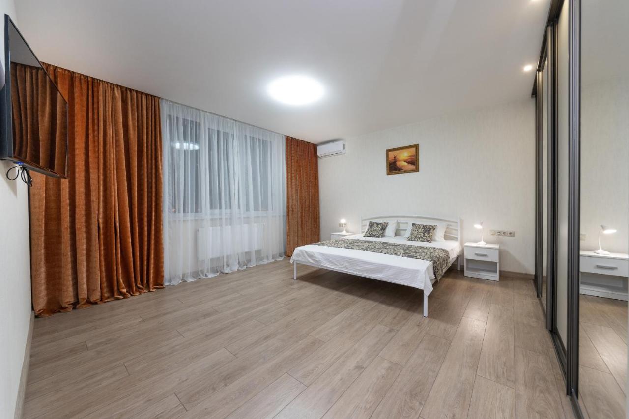 Apartments Riviera,20 Минут От Центра Kiev Eksteriør bilde